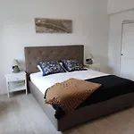 公寓 Apartvilla Castropola
