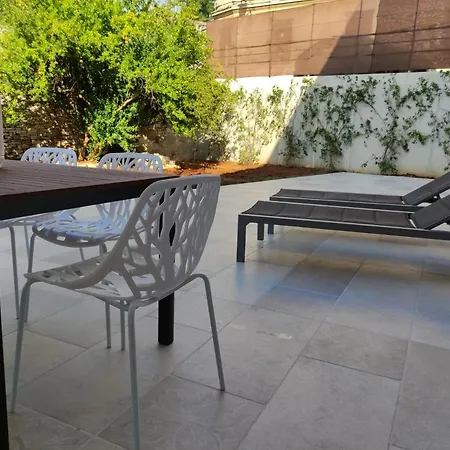 Daire Apartvilla Castropola *