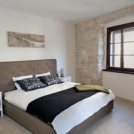 Apartvilla Castropola *