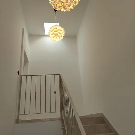 Apartvilla Castropola Appartamento