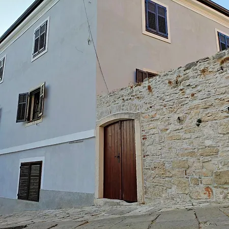 Apartvilla Castropola