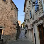Apartvilla Castropola Lejlighed *