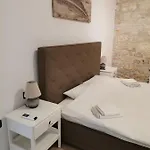 Apartvilla Castropola Lejlighed *
