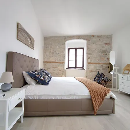 Lejlighed Apartvilla Castropola *